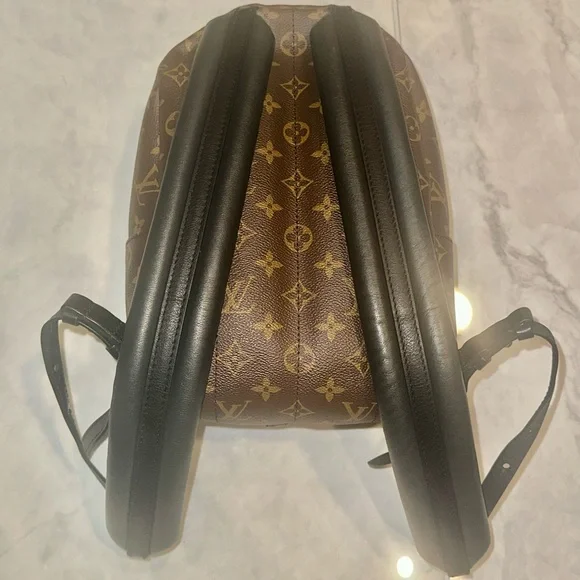 Louis Vuitton Reverse Monogram Backpack - Picture 8 of 15